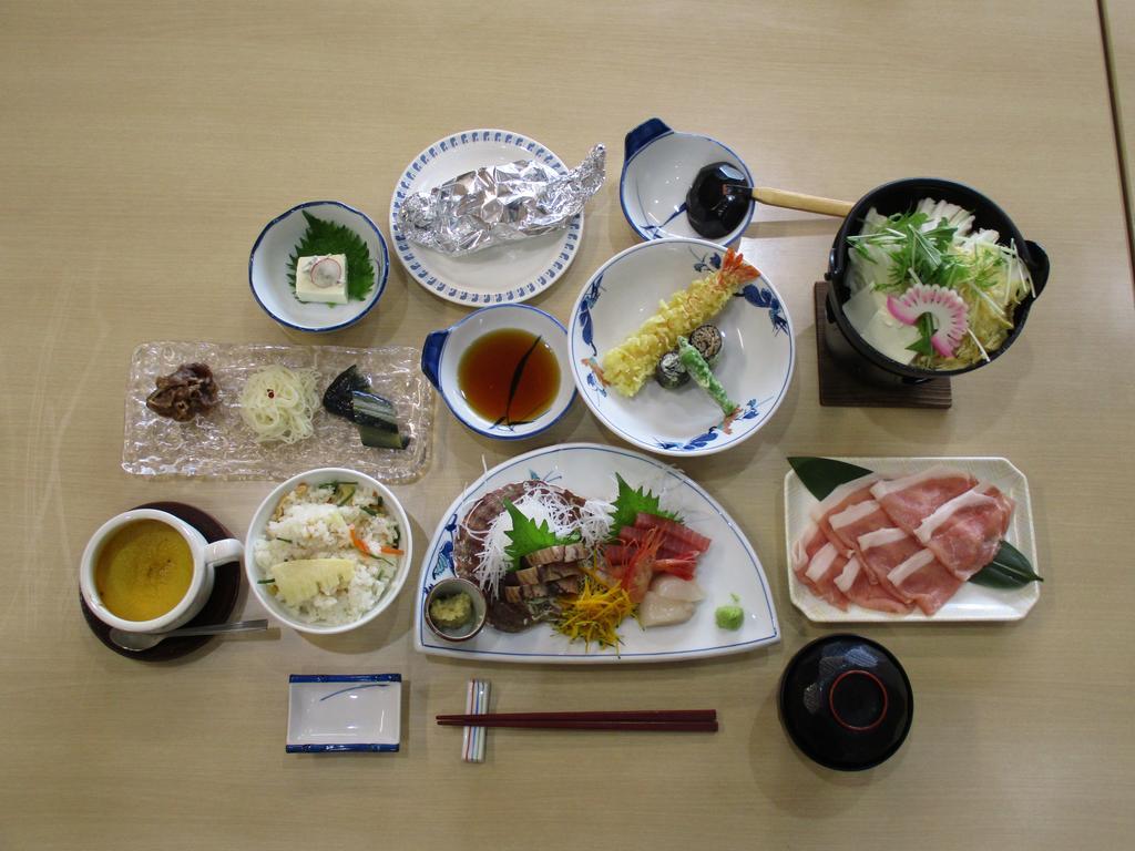 Jyuen Hotel Yamanashi  Buitenkant foto